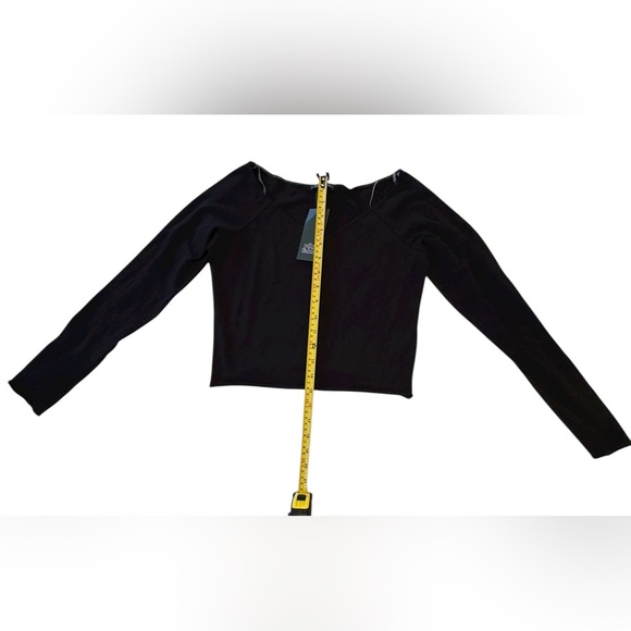 Wild Fable Black Women’s Off-Shoulder Blouse Size Small NWT - Picture 10 of 14